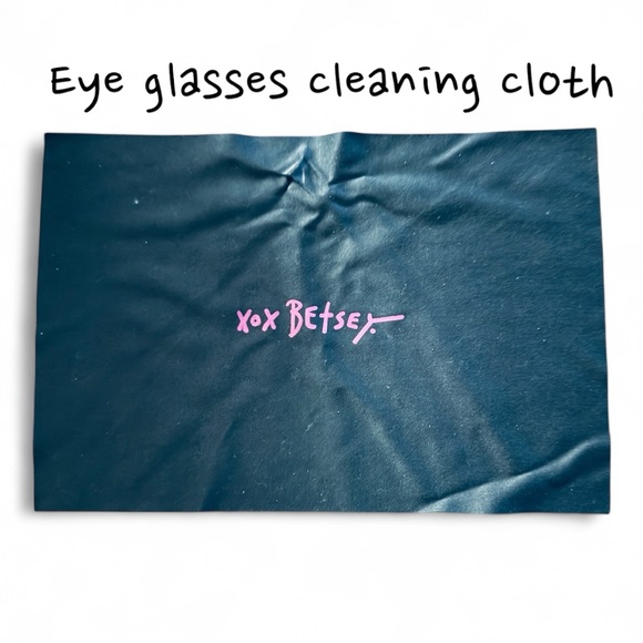 Authentic BETSEY JOHNSON Bright Pink Hardshell Eyeglasses Case NWOT - Picture 7 of 8